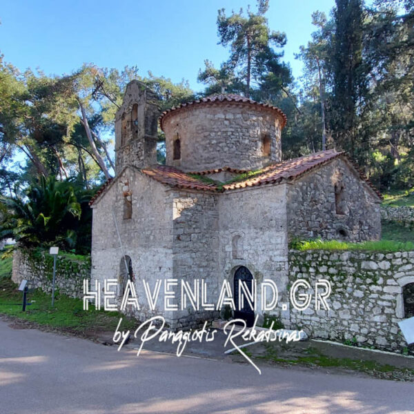 Εκκλησιες στην Πολη Βονιτσα Αιτ/νιας.