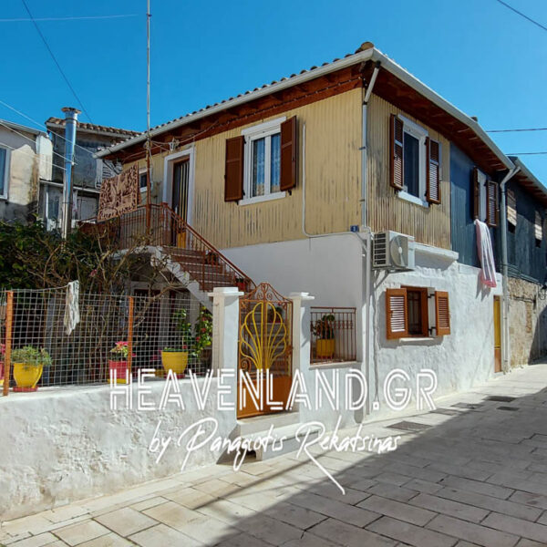 Σοκακια στενα δρομακια στη Πολη της Λευκαδας Α 21